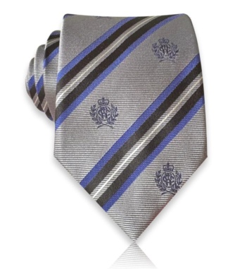 Neven premium jacquard silk necktie featuring a gray background, blue and charcoal diagonal bands, narrow ivory lines, and repeating crowned crest motifs. Measures 59 × 3.15 inches (150 × 8 cm).